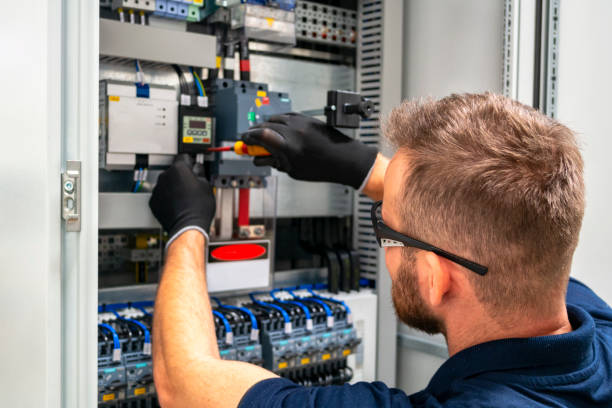 Professional Electrician in Lake Wilderness, VA